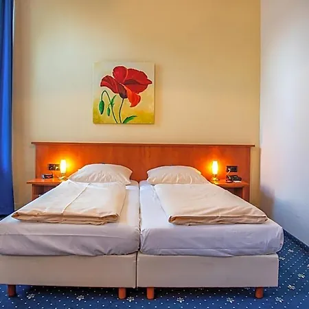 Schloss Hotel 3*