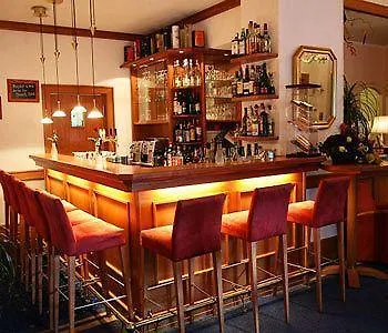 Schloss 3* הורנברג