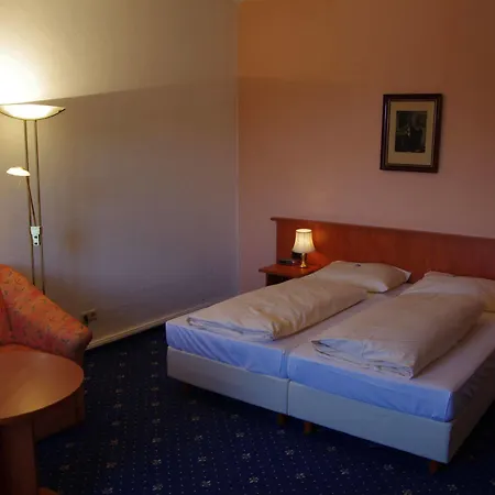 Hotel Schloss 3*